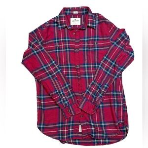 Vintage Hollister Women’s Medium Red Plaid Long Line Button-Up Collared Shirt
